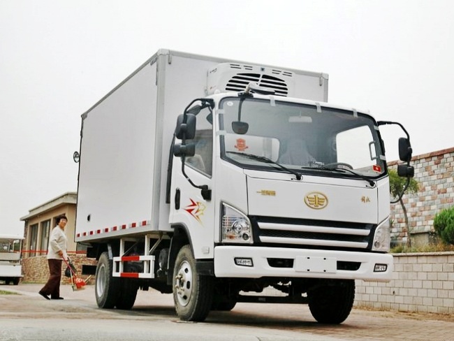 (厢长4.2米)解放虎V冷藏车