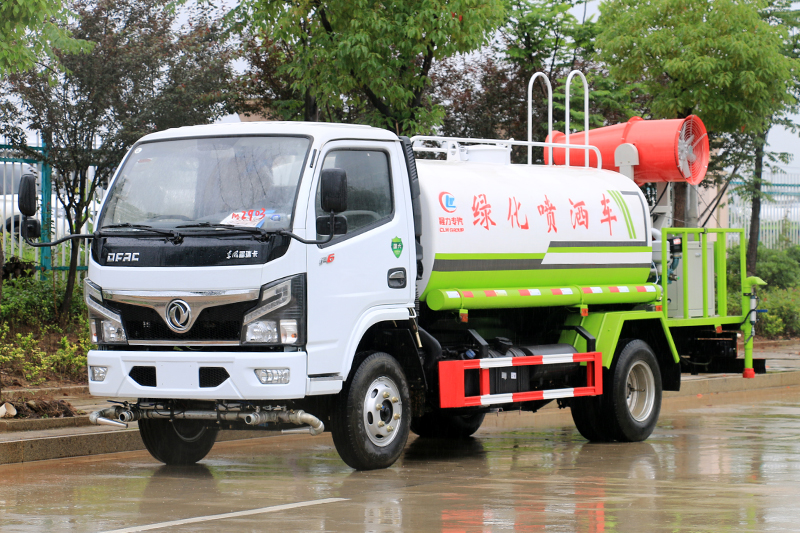国六小福瑞卡 5吨 喷雾车<
